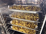 （写真）2024年2月15日の給食室の様子2