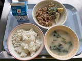 （写真）2024年2月15日の給食