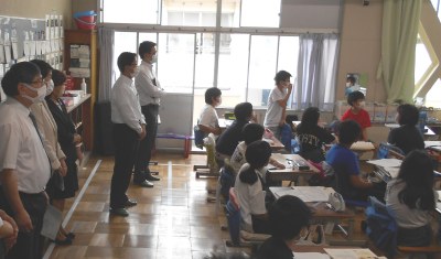 （写真）令和4年6月21日授業参観の様子