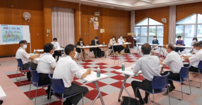 （写真）令和4年6月21日地域の方と語る会の様子