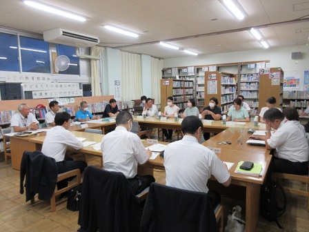 （写真）富士川一中　懇談の様子2