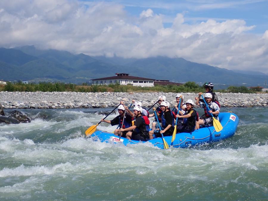 ラフティングの様子