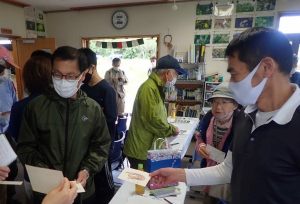 (写真)アイスブレイクの様子