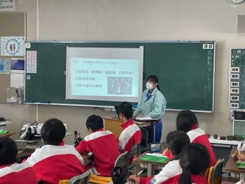 吉原第一中学校「富士市CNF普及推進企業出前講座」4