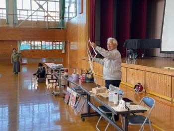 伝法小学校「富士市CNF普及推進企業出前講座」