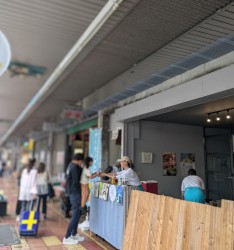 写真　軽トラ市の日の様子1