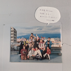 写真　メンバーたちの写真
