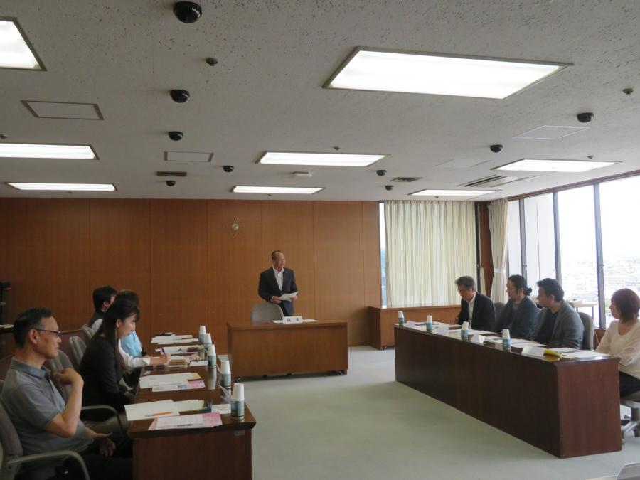写真：議会モニター会議の様子