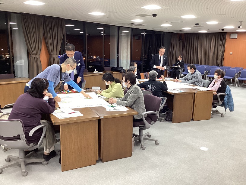 （写真）11月19日の意見交換の様子2