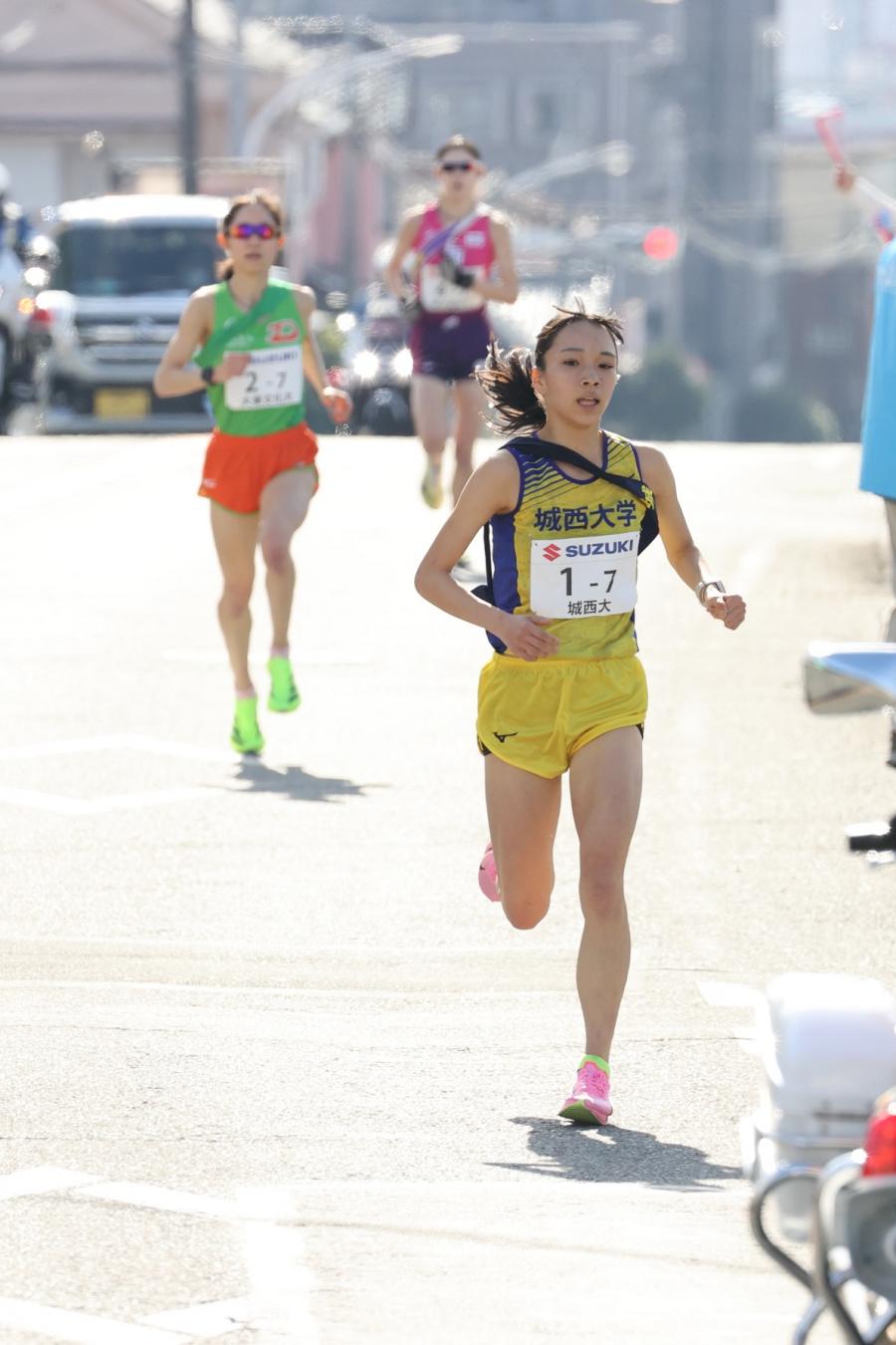 7区歴史的首位交代