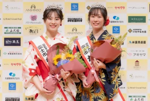 （写真）第39代かぐや姫クイーンとかぐや姫
