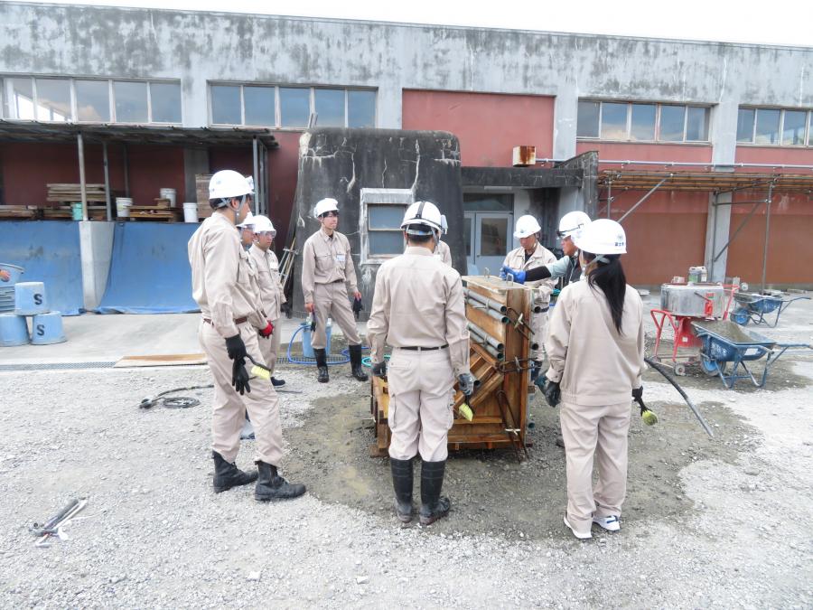 コンクリートの打設