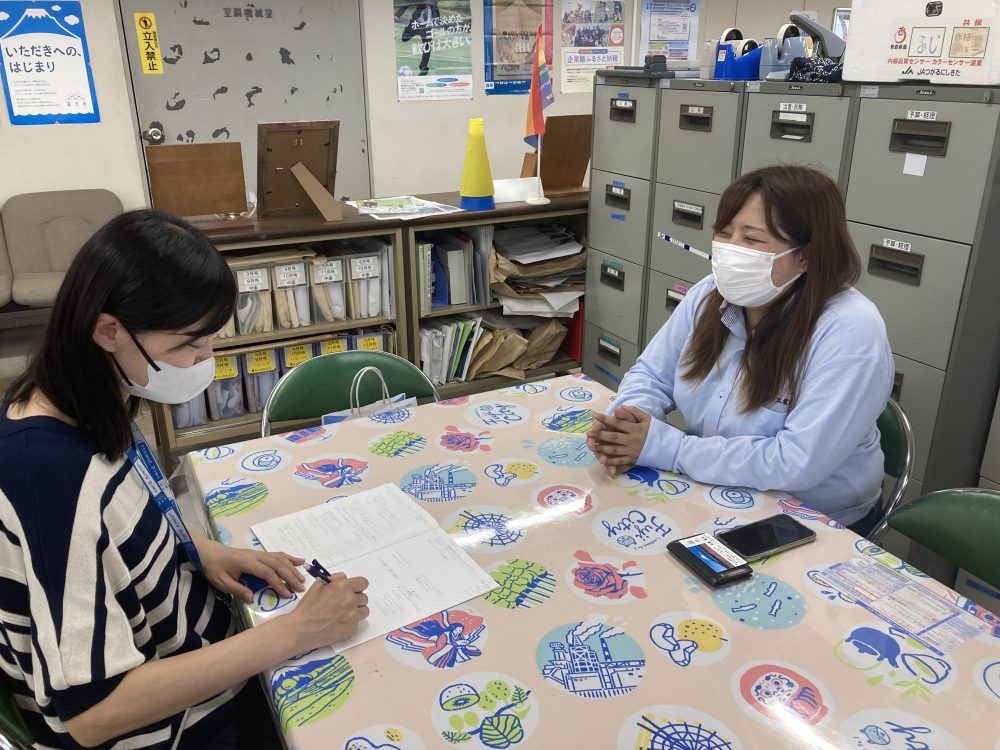 インタビューの様子1