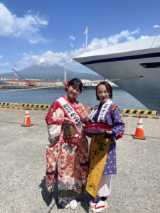 第23代富士の茶娘宮本麻里の写真3