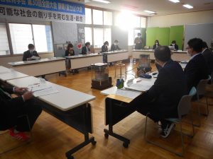 （写真）教職員と語る会の様子