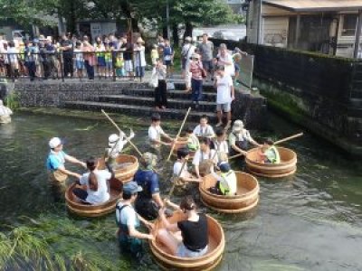 （今泉）田宿川たらい流し川祭り