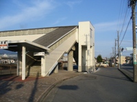 （写真）吉原駅南口