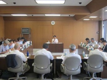 （画像）第4回市民懇話会　会議の様子