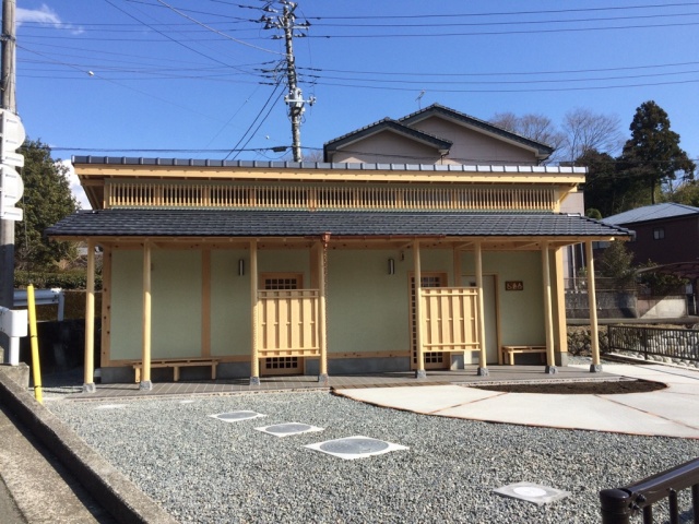 (写真)大淵笹場地区トイレ