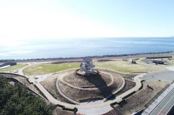 （写真）ふじのくに田子の浦みなと公園（駿河湾の眺め）