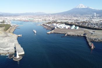 （写真）中央航路