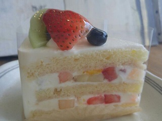 （写真）フルーツのショートケーキ