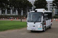 （写真）自動運転車両