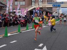 （写真）富士市交流プラザ前の第2中継所