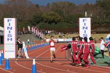 （写真）4連覇を達成した立命館大学