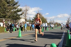 （写真）富士市出身の金子選手ラストラン