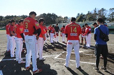 （写真）東日本大震災の犠牲者に向けた黙祷